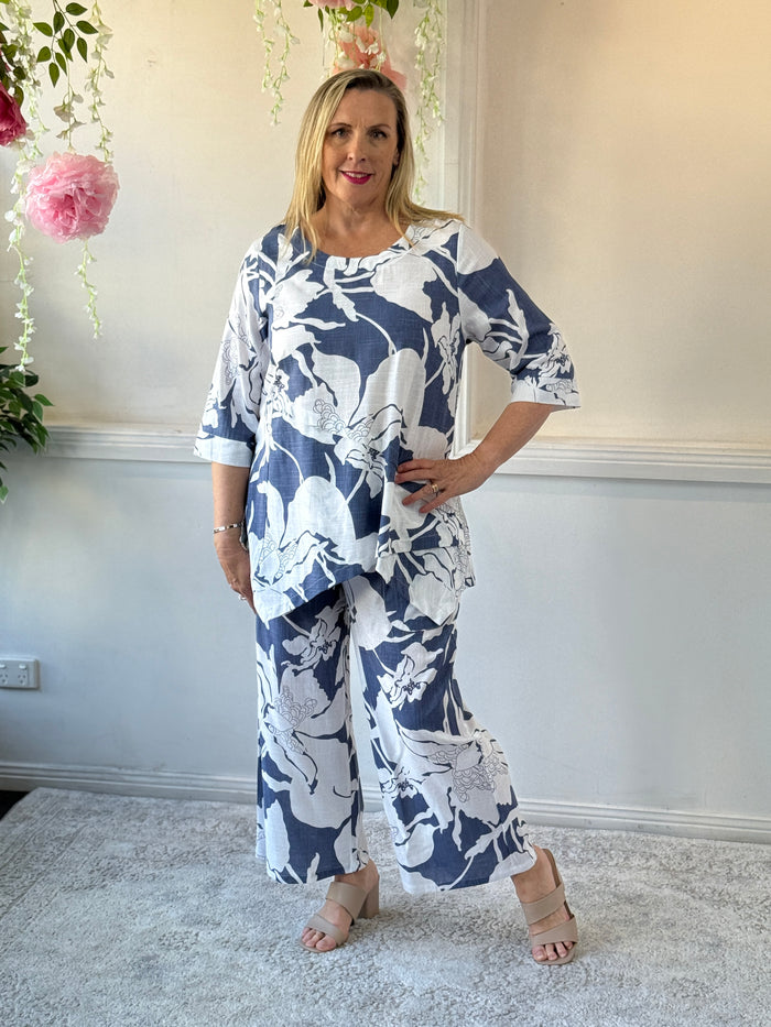 Niylah Blue Floral Linen Pants