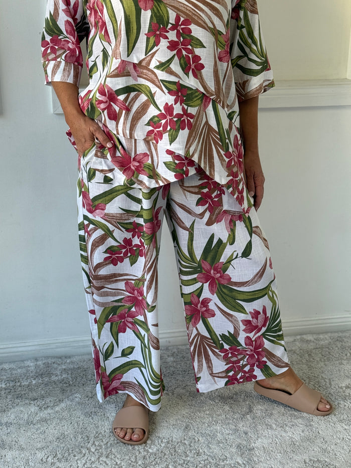 Niylah Garden Linen Pants