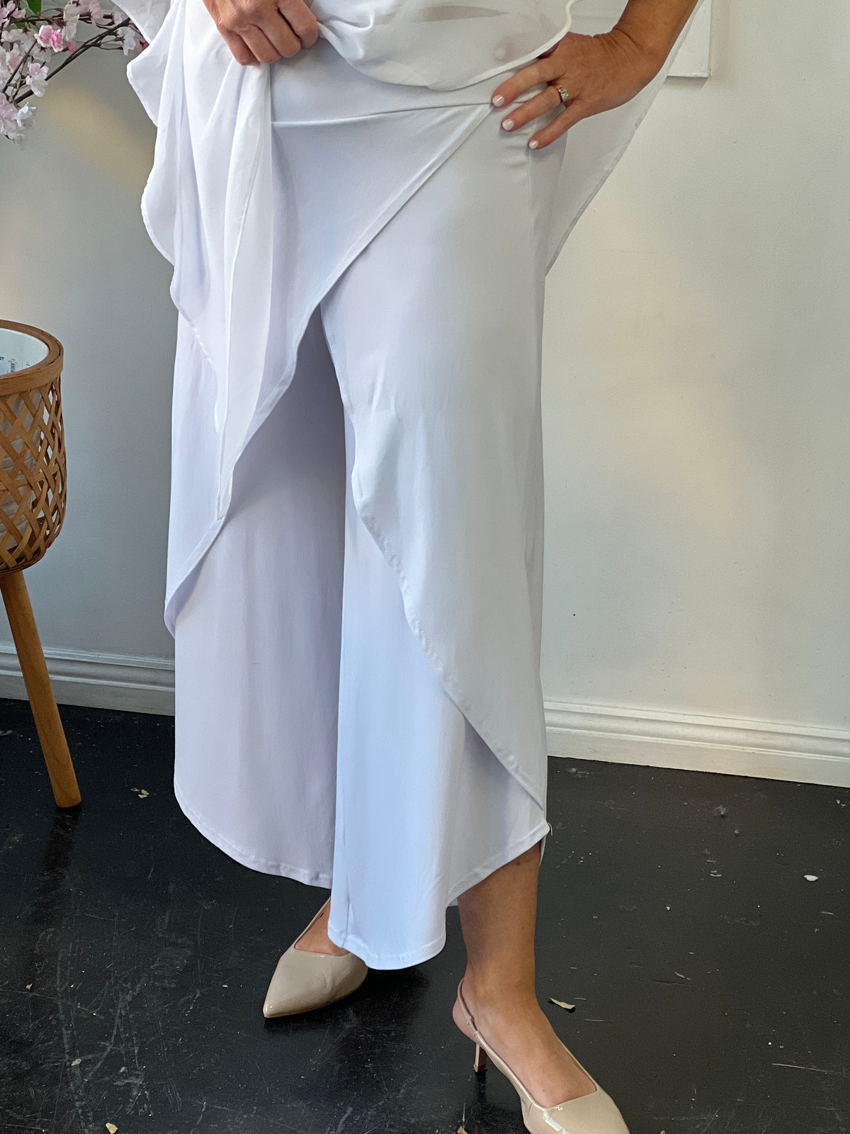 Pyrmont White Layered Pants