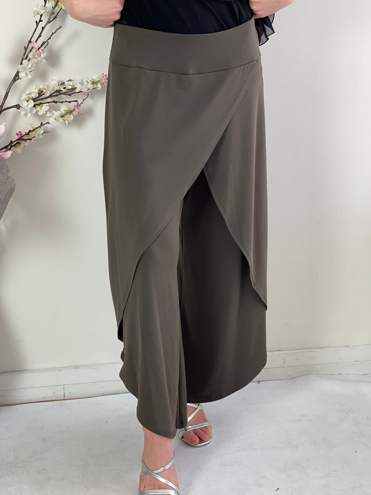Sister Sister Separates Pyrmont Khaki Layered Pants