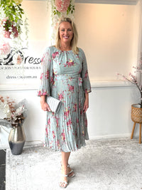 Cantina Soft Pastel Pleated Dress