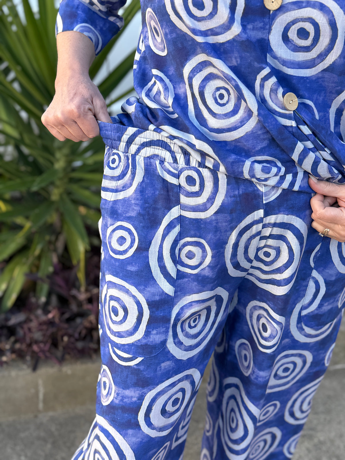 Niylah Blue Swirl Linen Pants