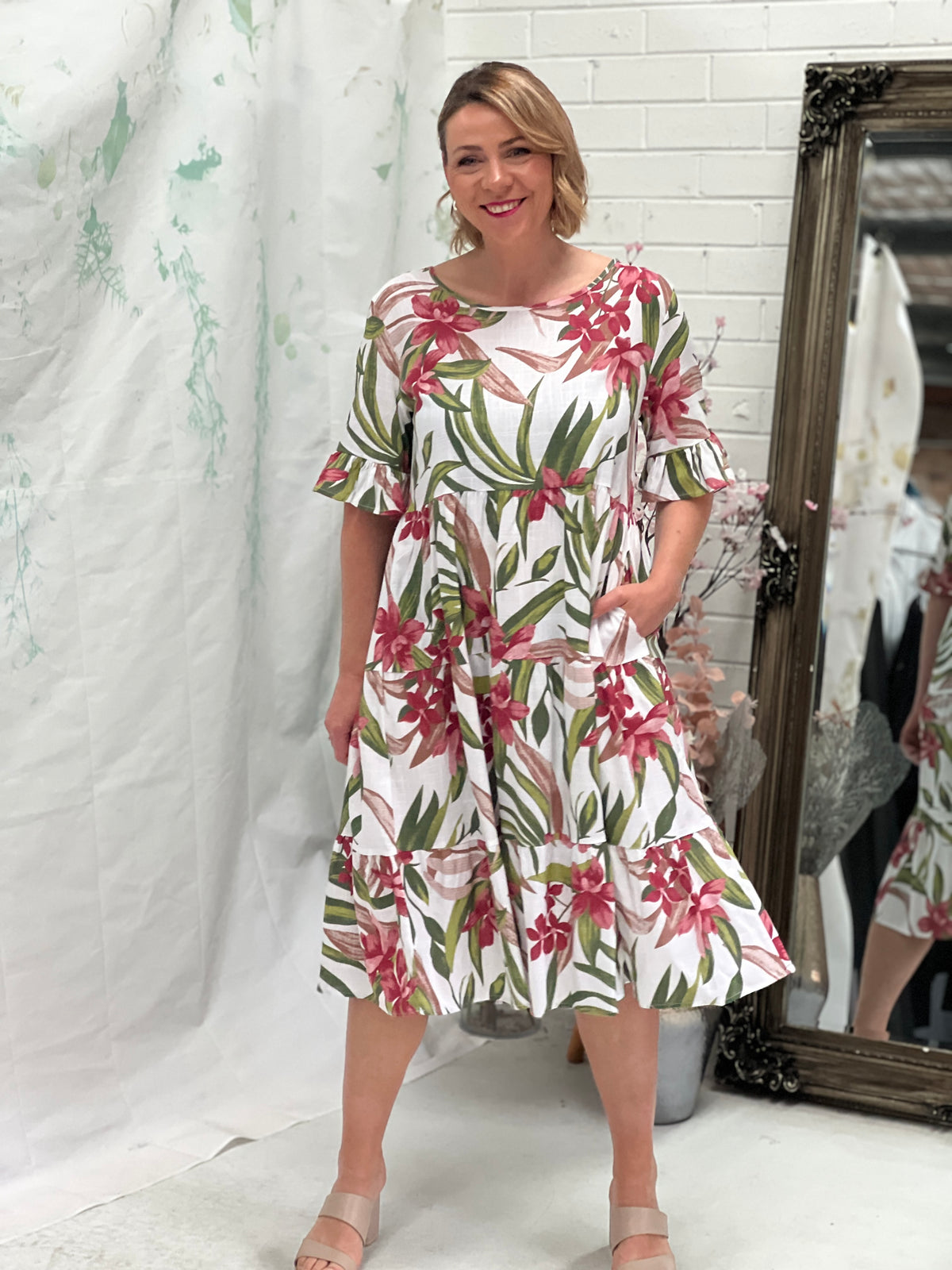 Kane Garden Linen Dress