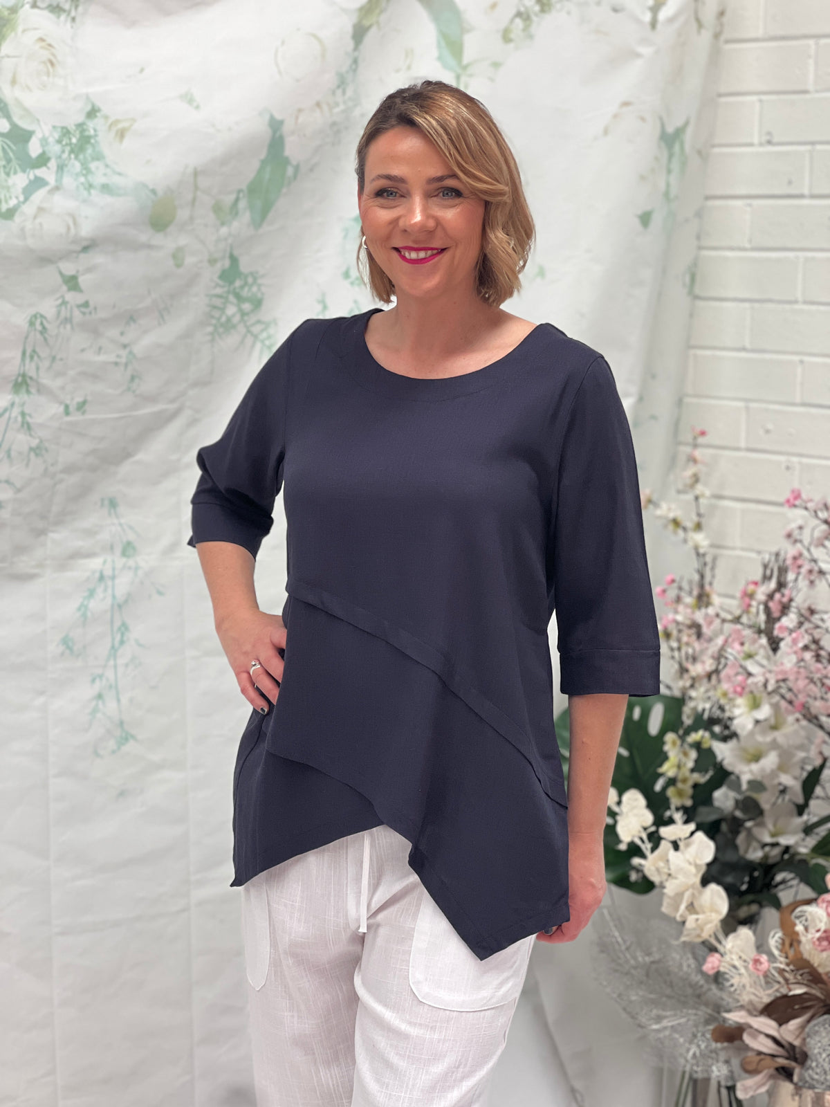 Karla Midnight Linen Top