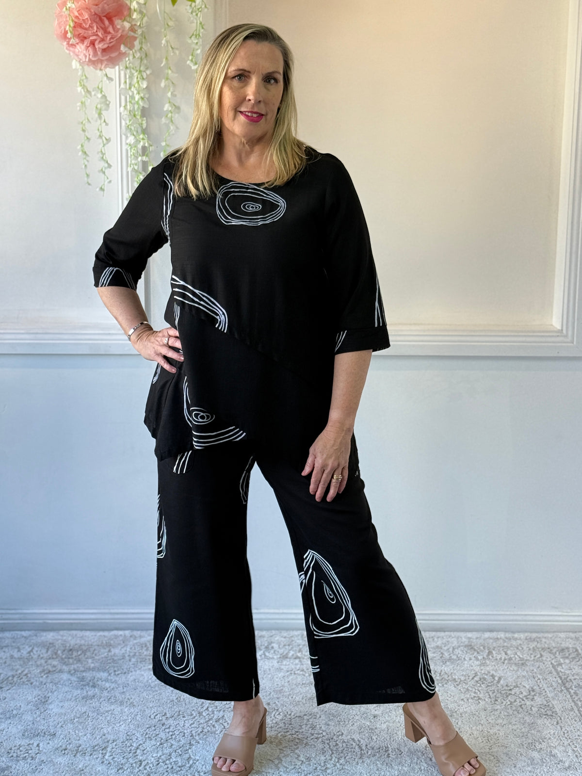Karla Black Swirl Linen Top