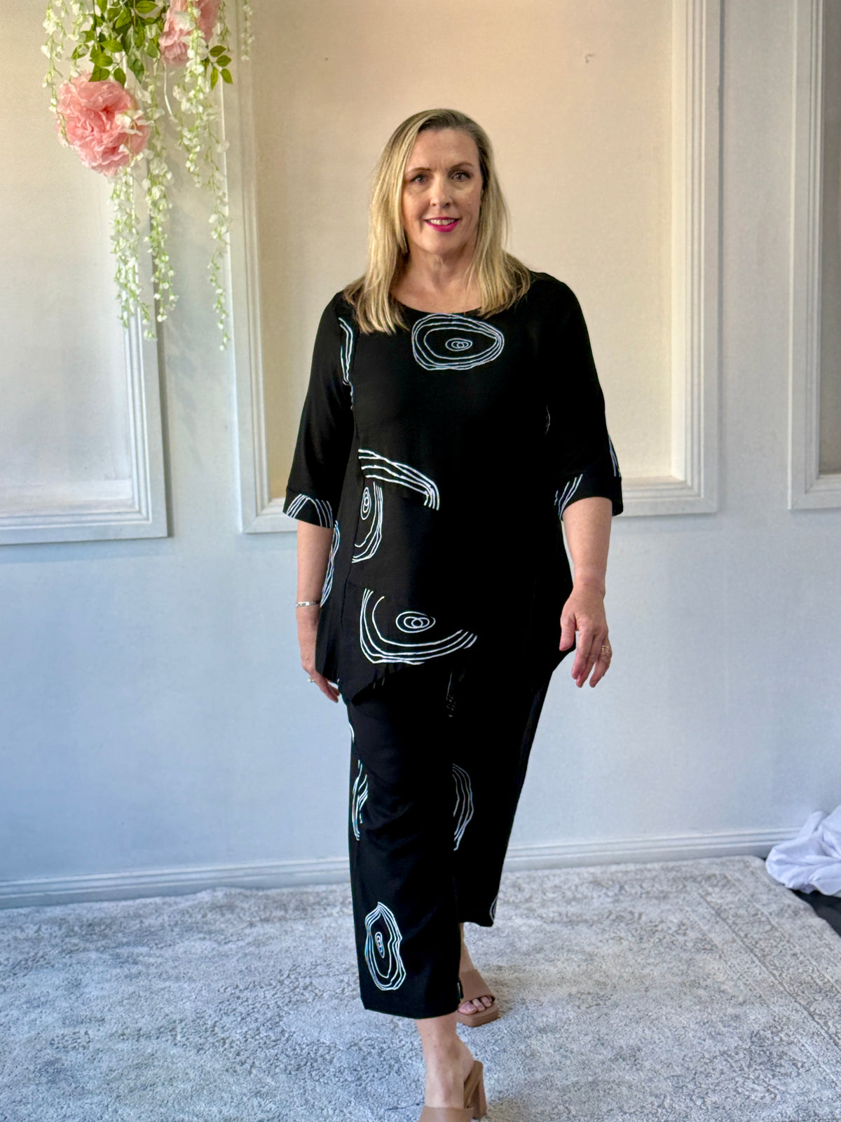 Karla Black Swirl Linen Top