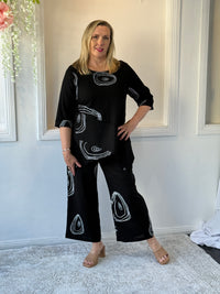 Karla Black Swirl Linen Top