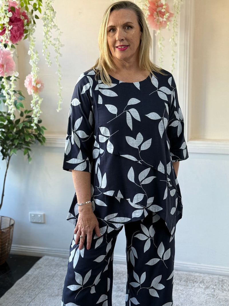 Karla Leaf Navy Linen Top