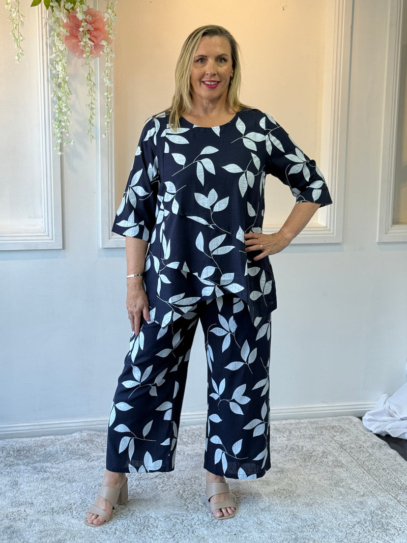 Karla Leaf Navy Linen Top