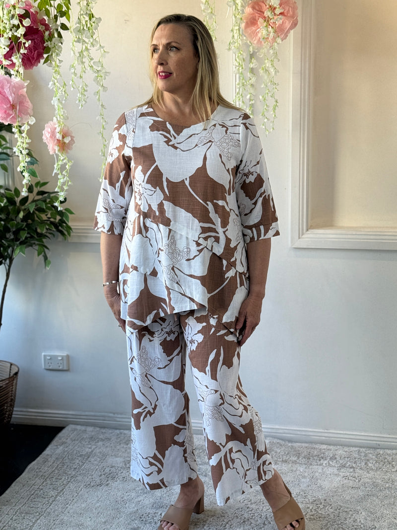 Niylah Sand Floral Linen Pants