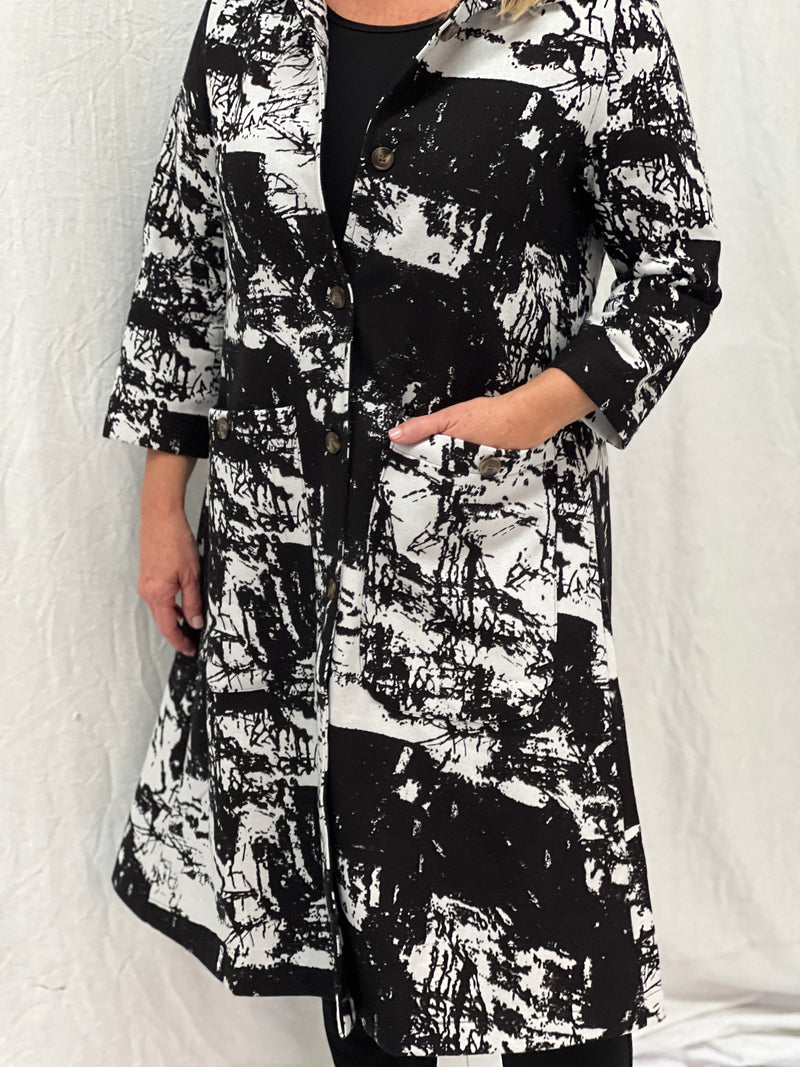 Lorelai Black Abstract Fleece Coat