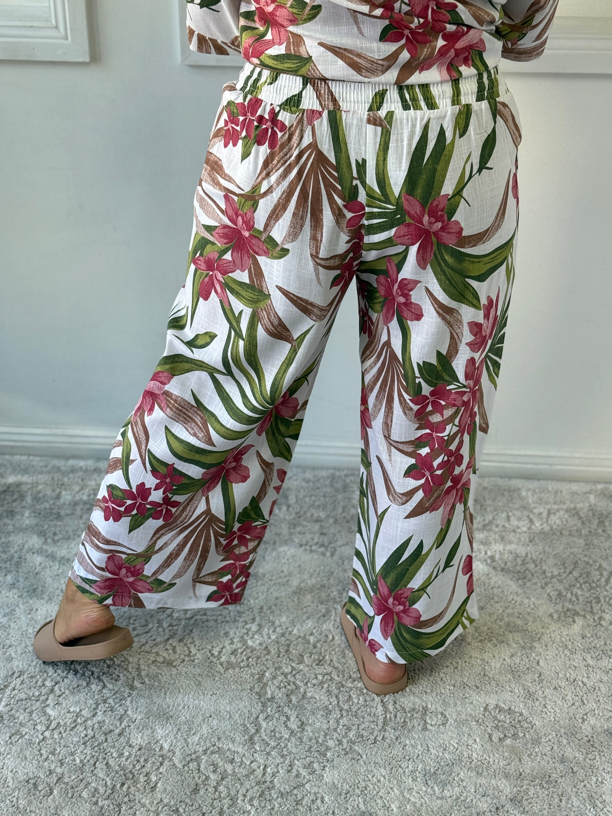 Niylah Garden Linen Pants