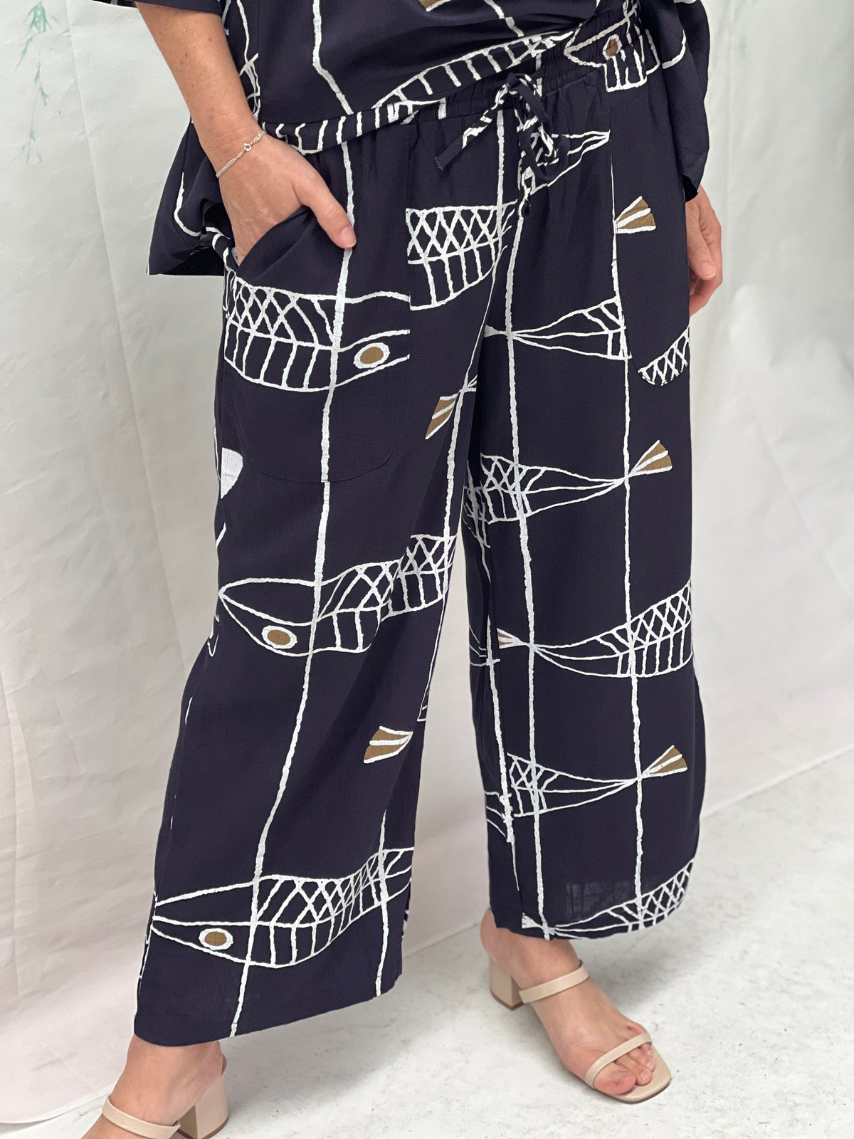 Niylah Fishbone Navy Linen Pants