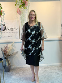 Xyla Black Blossom 2 Piece Set