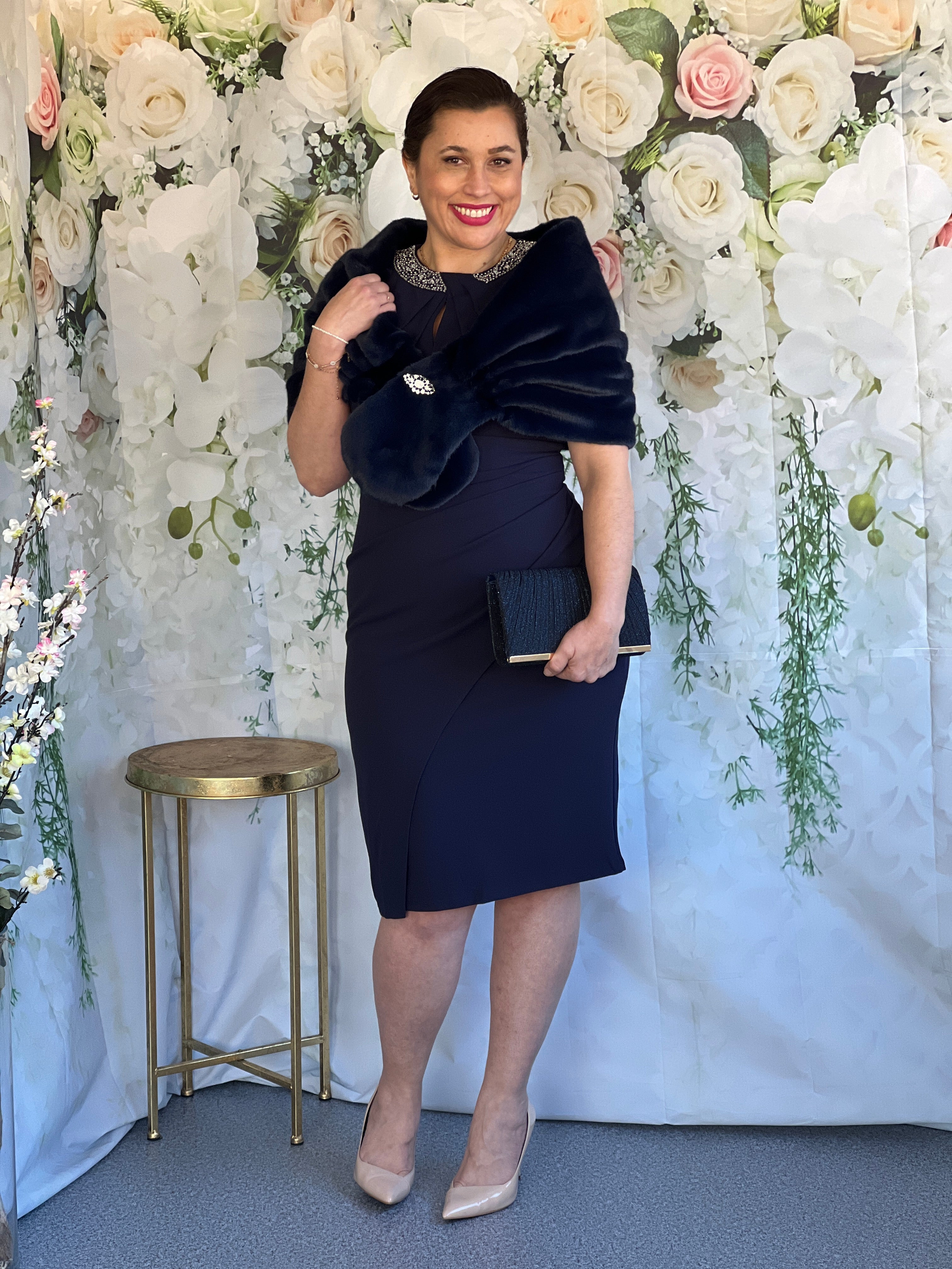 shawl with navy blue dress