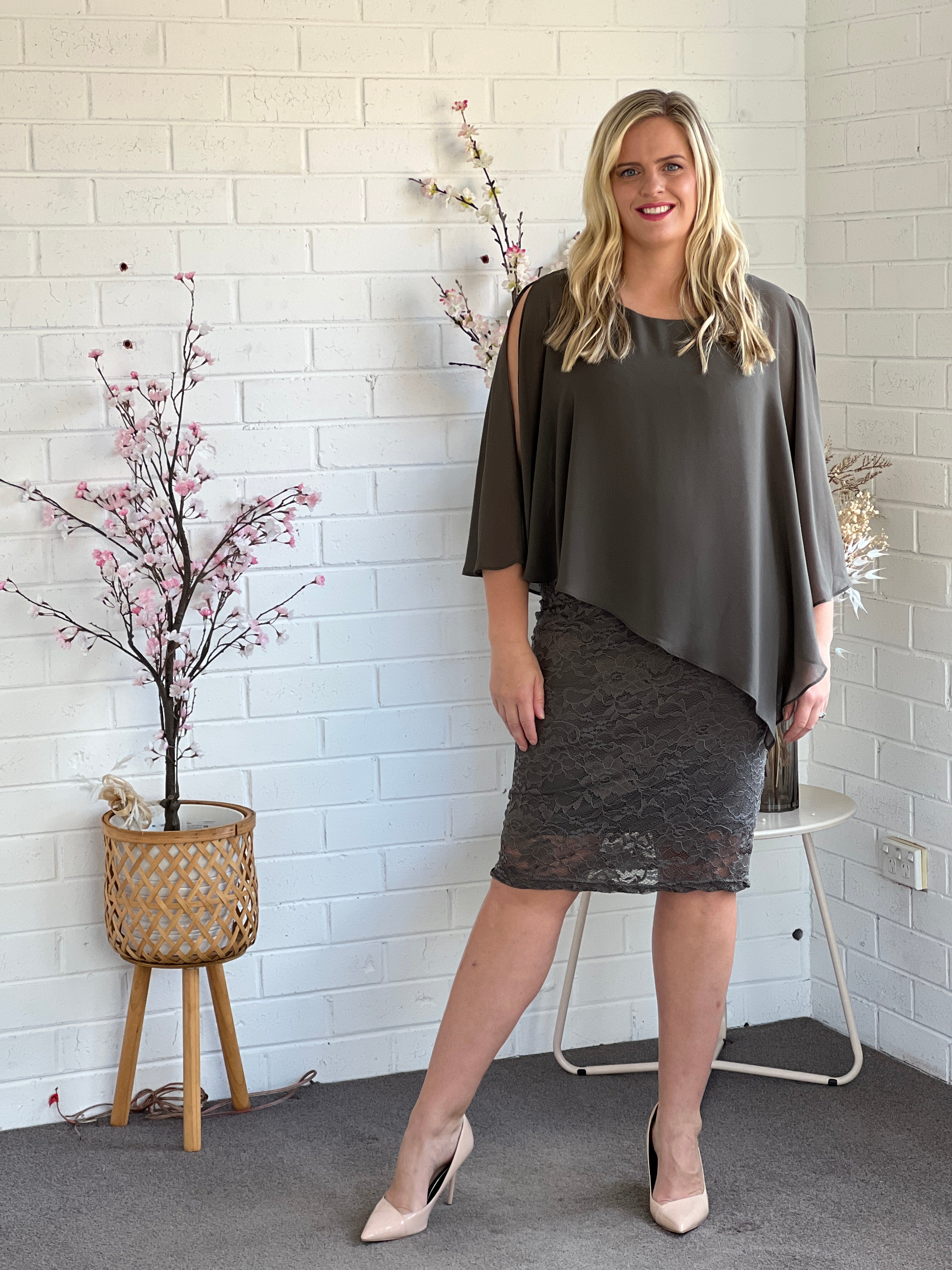 Khaki on sale dress australia