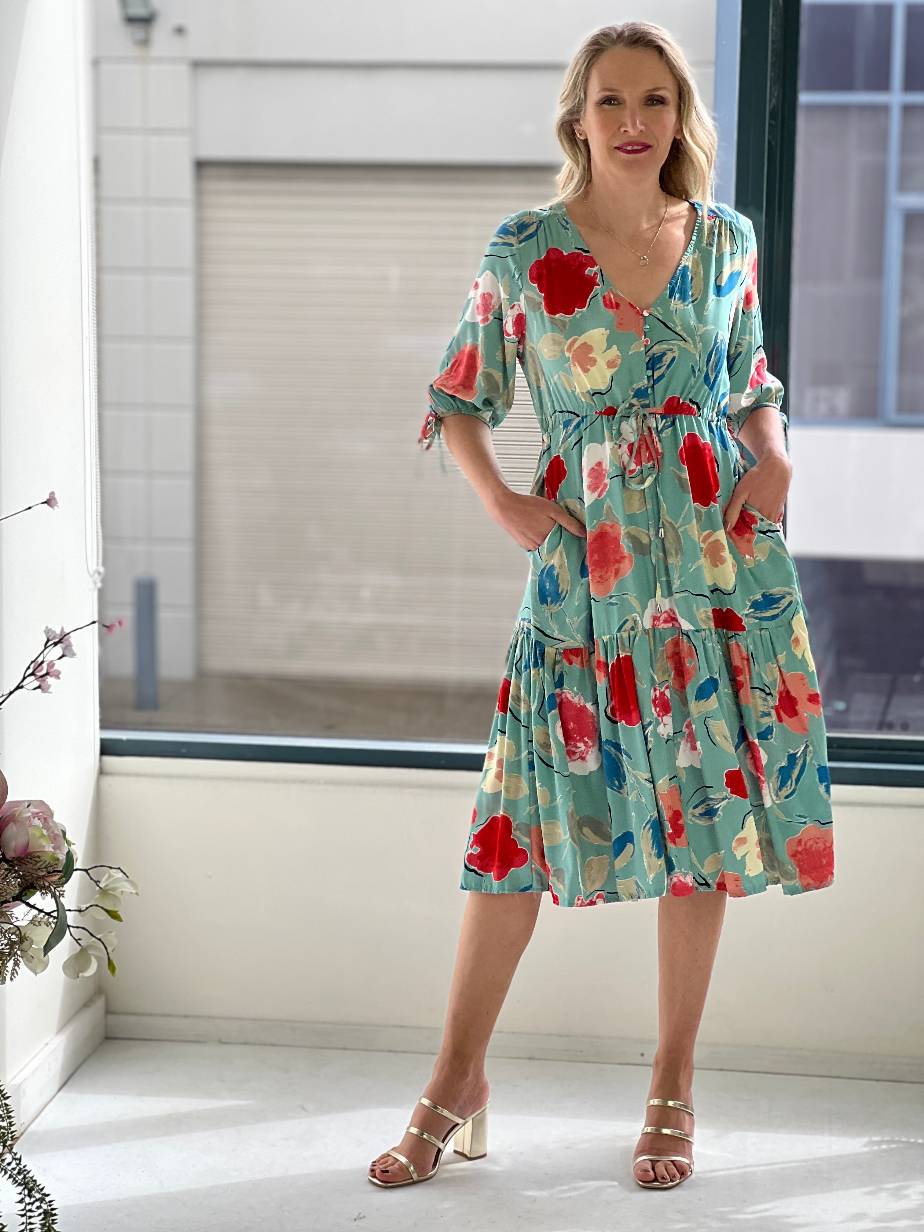 Floral dress outlet