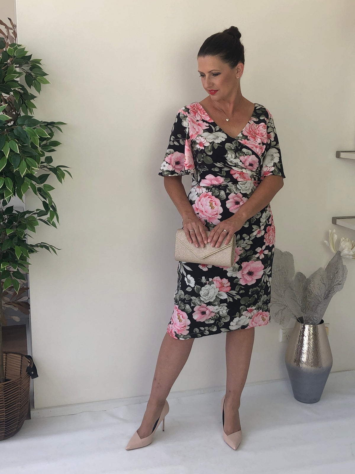 Miss Anne DRESSES Tilly Black Rose Dress