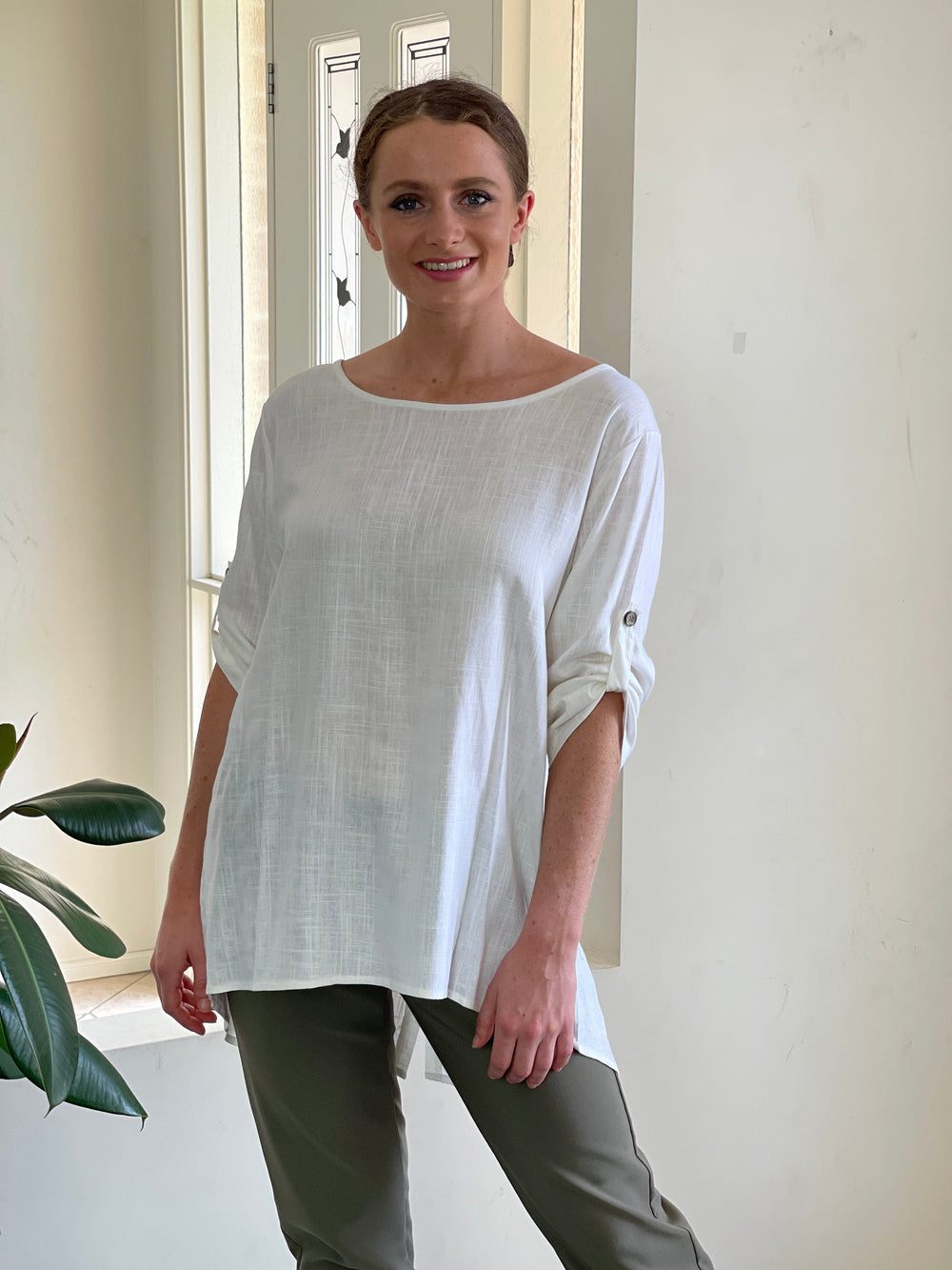 Waltina White Linen Top – Dressxox