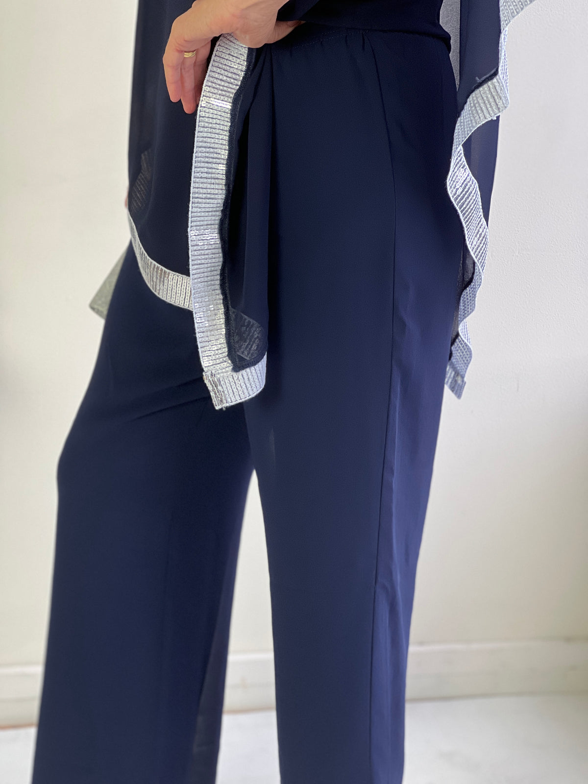 Faith Navy Chiffon Pants – Dressxox